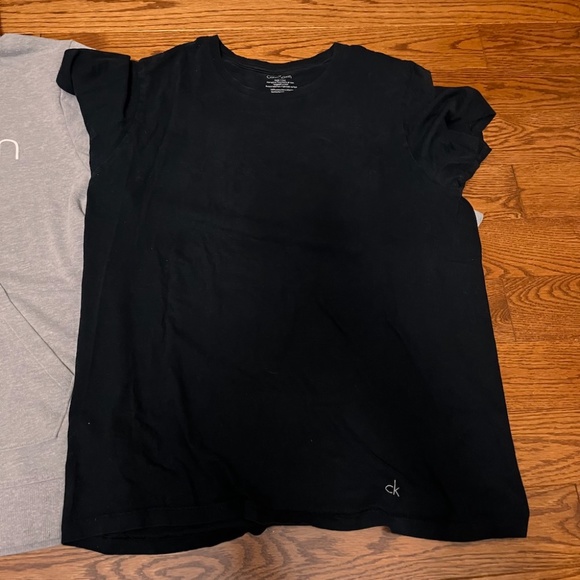 Lot of three tops size medium - Picture 4 of 7